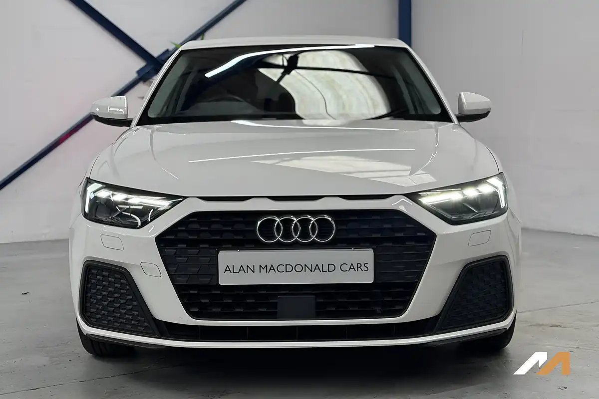 Used 2022 Audi A1 Technik White - Interior and Exterior details 4