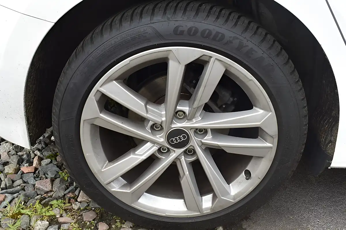 Used 2022 Audi A3 Sport White - Interior and Exterior details 9