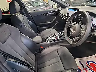 Used 2022 Audi A4 Avant Black Edition Black - Interior and Exterior details 12