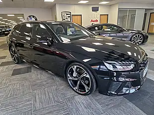 Used 2022 Audi A4 Avant Black Edition Black - Interior and Exterior details 2