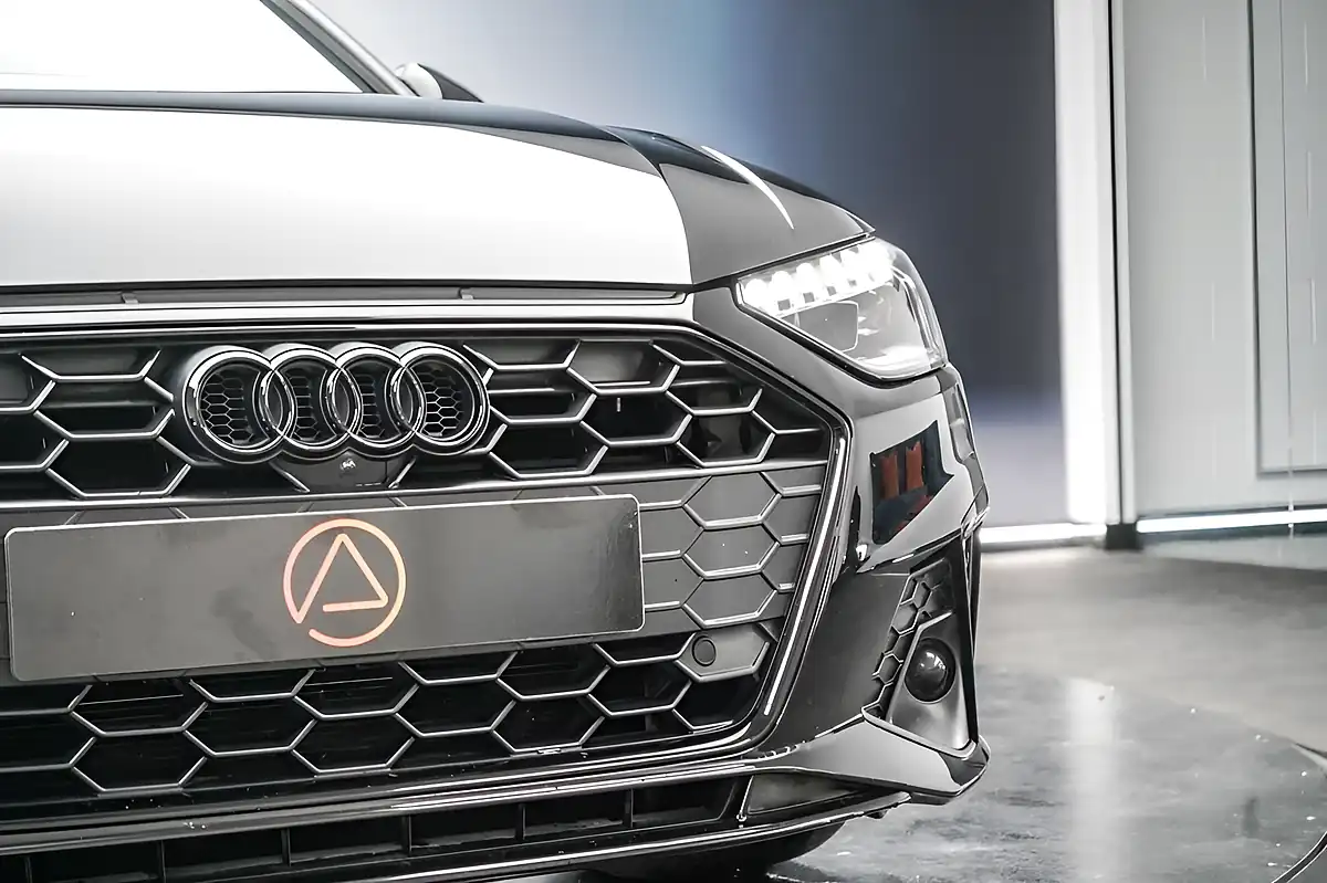 Used 2022 Audi A4 Avant Black Edition Black - Interior and Exterior details 4