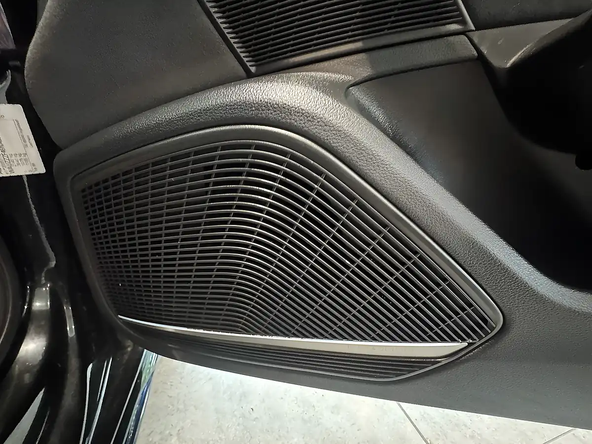 Used 2022 Audi A4 Avant Black Edition Black - Interior and Exterior details 12