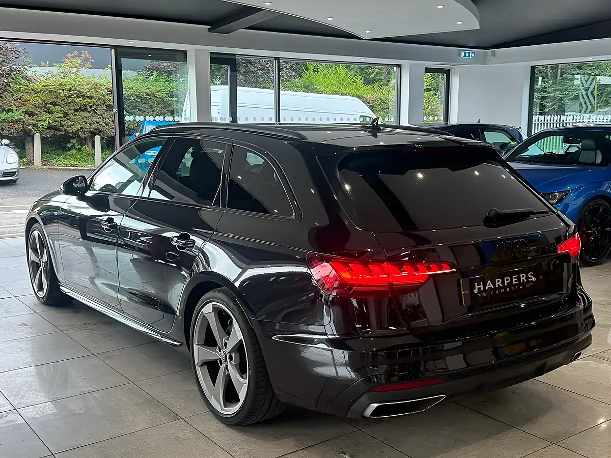 Used 2022 Audi A4 Avant Black Edition Black - Interior and Exterior details 17