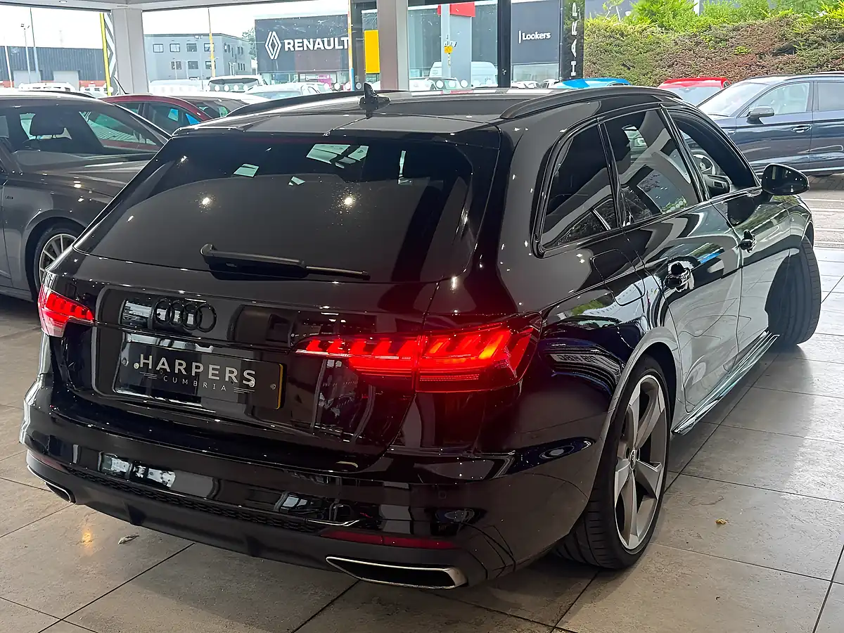 Used 2022 Audi A4 Avant Black Edition Black - Interior and Exterior details 2