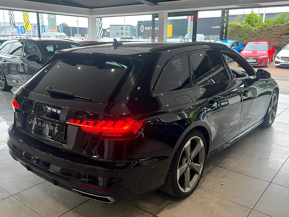 Used 2022 Audi A4 Avant Black Edition Black - Interior and Exterior details 20