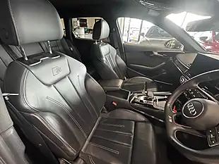 Used 2022 Audi A4 Avant Black Edition Black - Interior and Exterior details 9