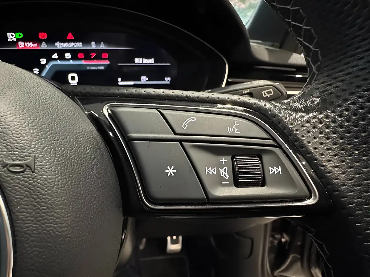 Used 2022 Audi A4 Avant Black Edition Grey - Interior and Exterior details 20