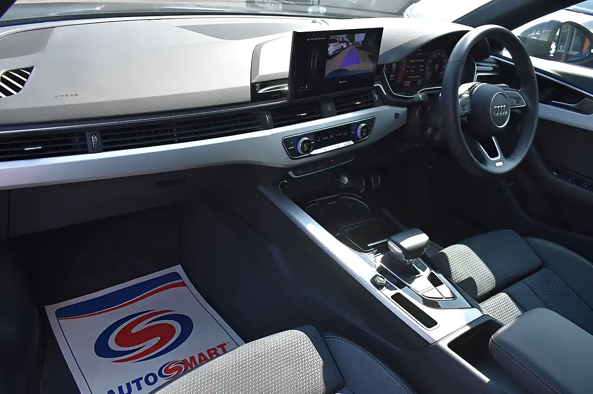 Used 2022 Audi A4 Avant S Line Daytona Grey - Interior and Exterior details 10