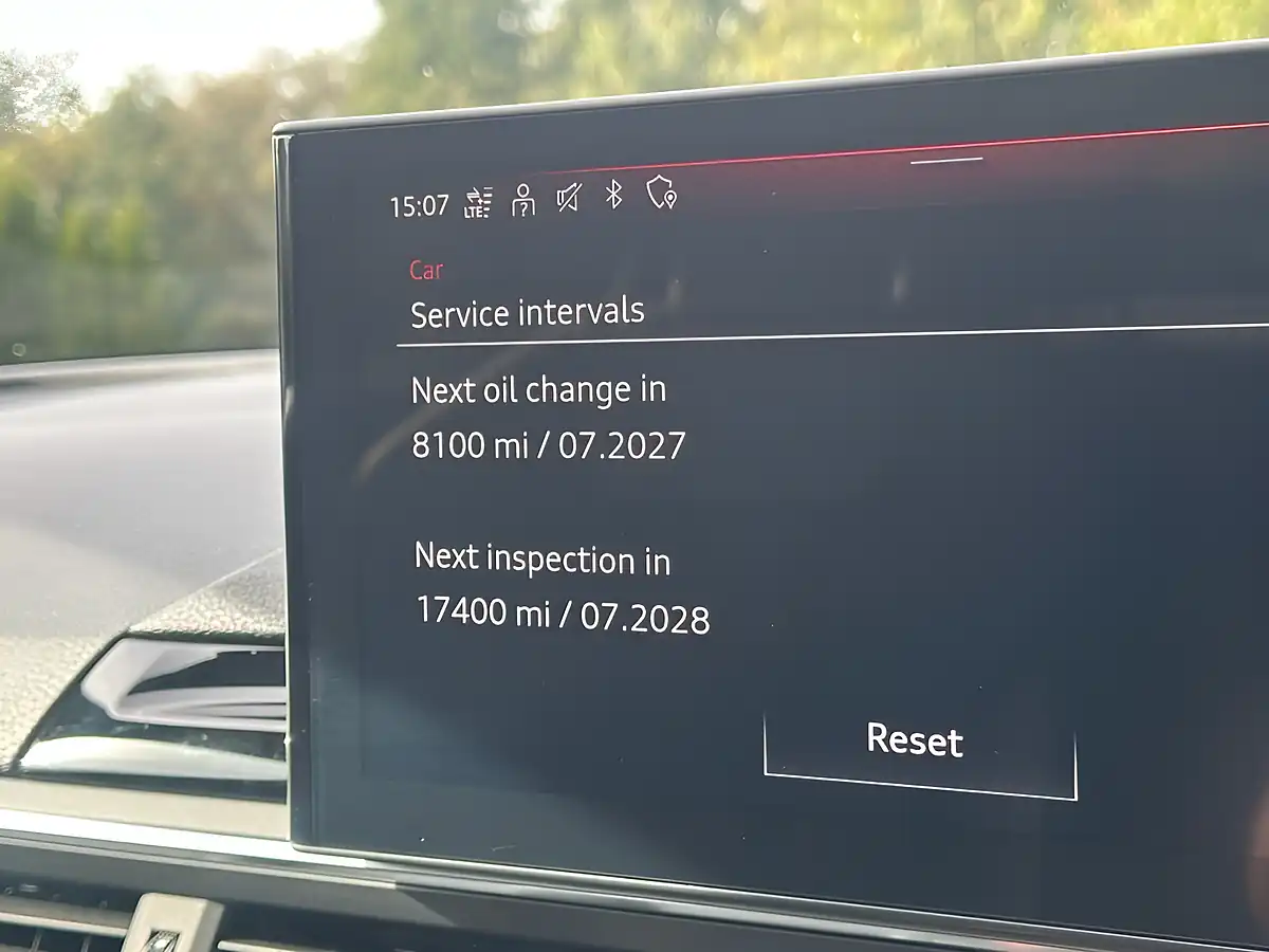 Used 2022 Audi A4 Black Edition White - Interior and Exterior details 11