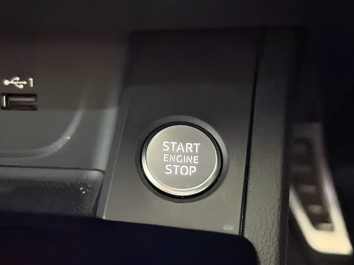 Used 2022 Audi A4 S Line Blue - Interior and Exterior details 17