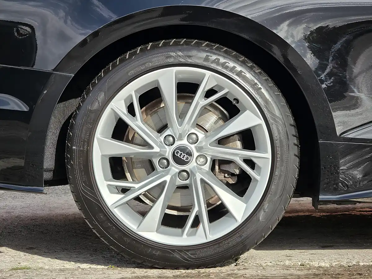 Used 2022 Audi A5 Sport Black - Interior and Exterior details 11