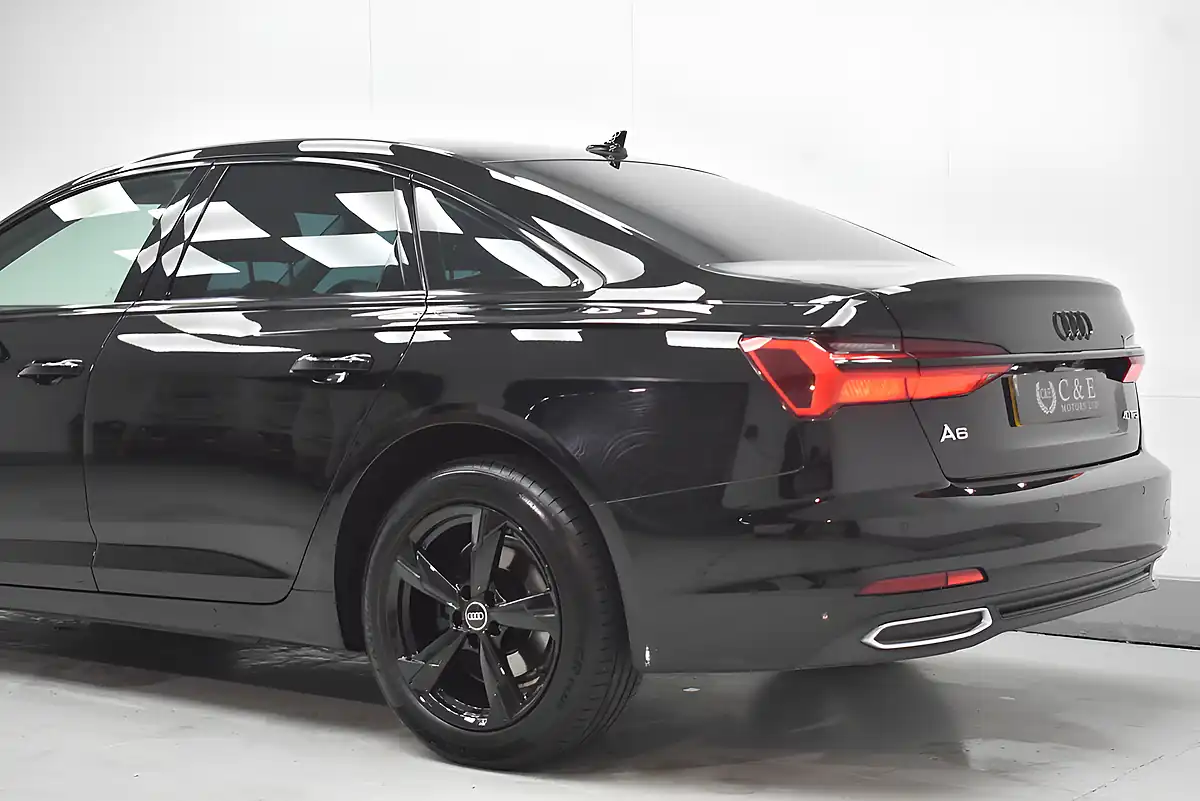 Used 2022 Audi A6 Saloon Sport Black - Interior and Exterior details 12
