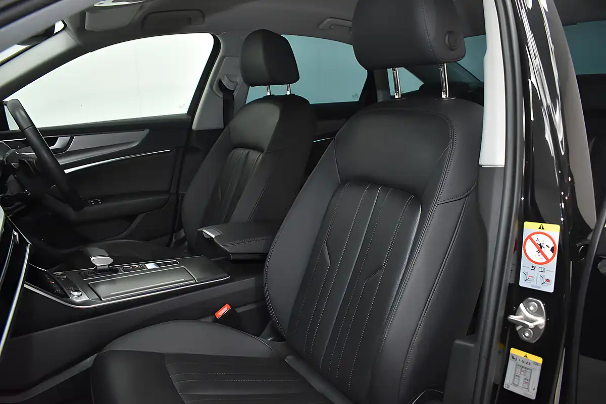 Used 2022 Audi A6 Saloon Sport Black - Interior and Exterior details 16