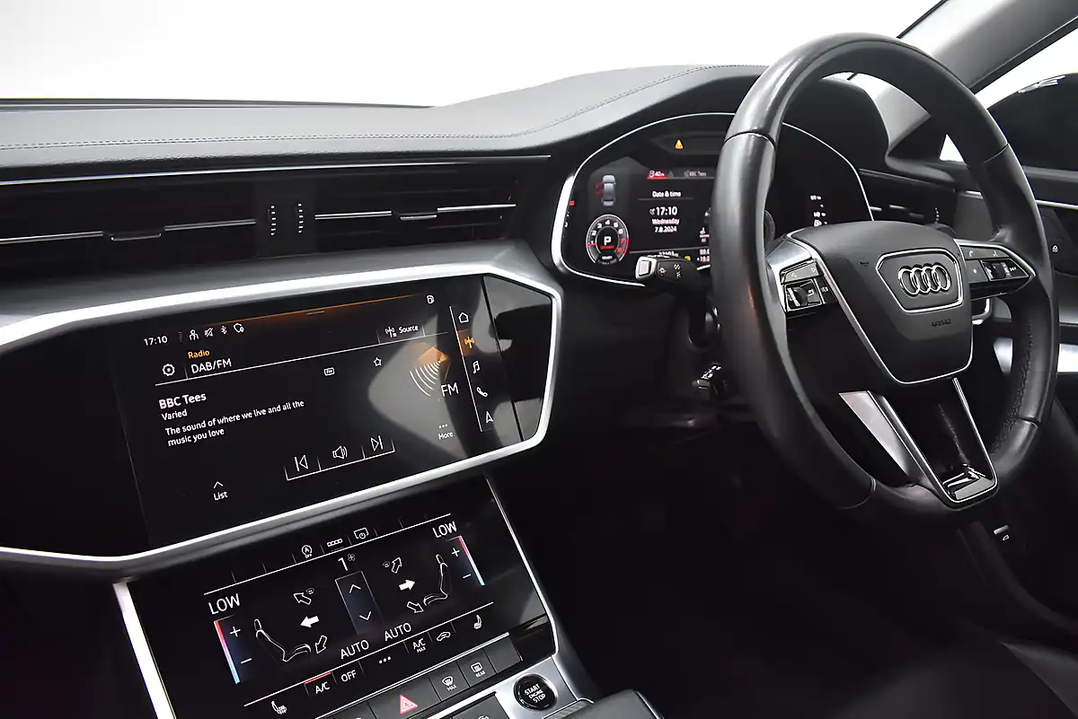 Used 2022 Audi A6 Saloon Sport Black - Interior and Exterior details 12