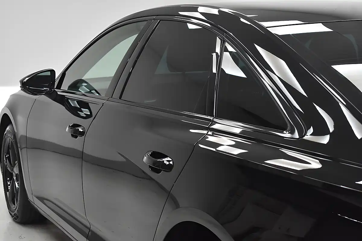 Used 2022 Audi A6 Saloon Sport Black - Interior and Exterior details 15