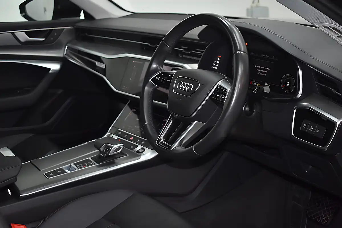 Used 2022 Audi A6 Saloon Sport Black - Interior and Exterior details 17