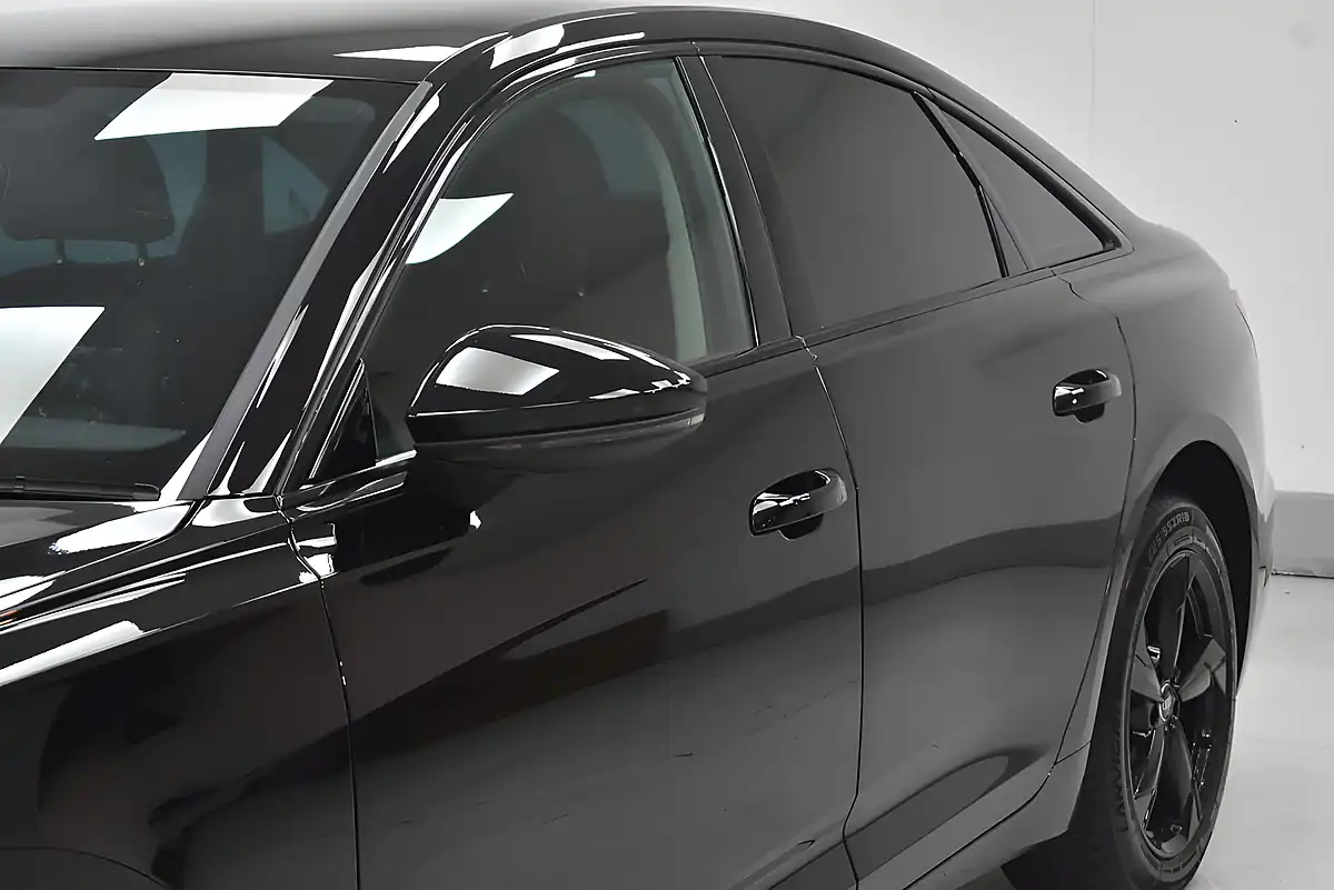 Used 2022 Audi A6 Saloon Sport Black - Interior and Exterior details 7
