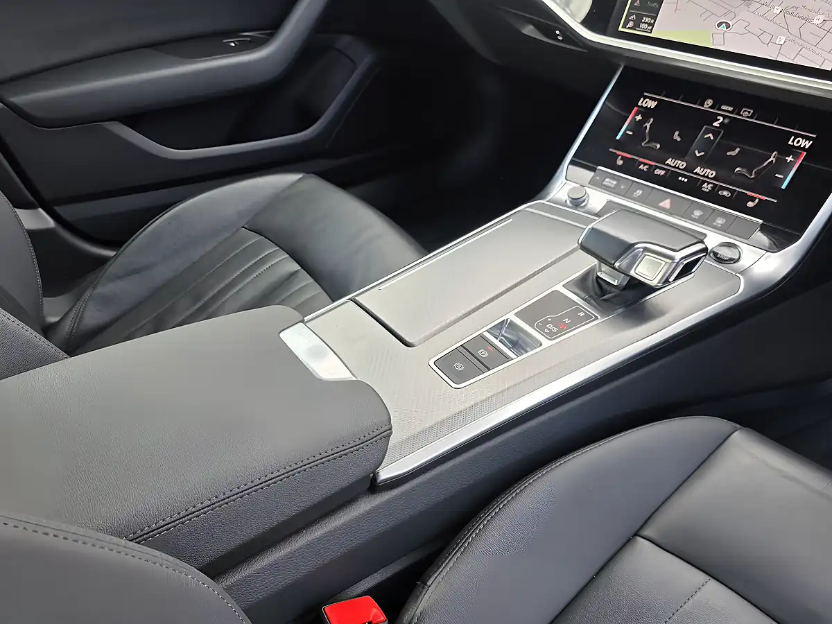 Used 2022 Audi A6 Saloon Sport Grey - Interior and Exterior details 16