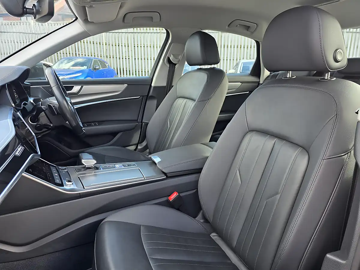 Used 2022 Audi A6 Saloon Sport Grey - Interior and Exterior details 17