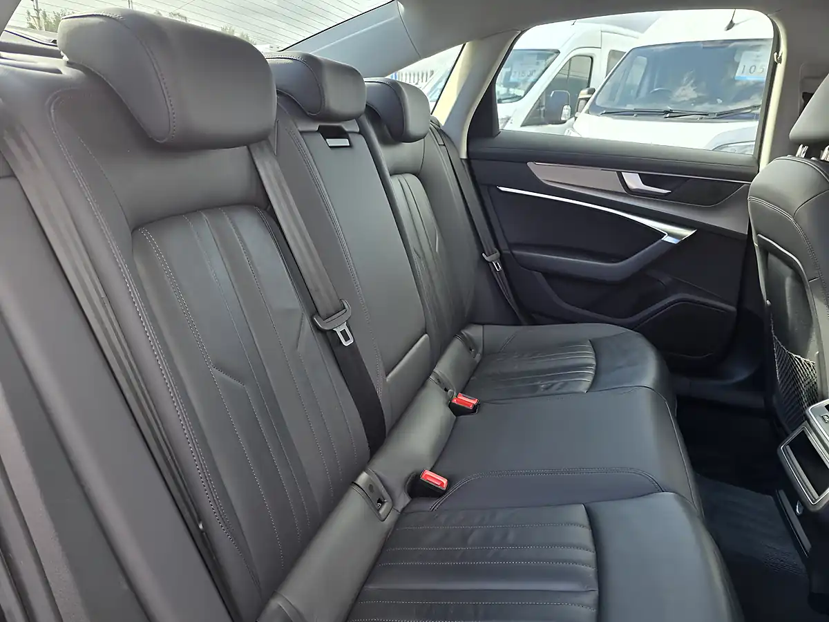 Used 2022 Audi A6 Saloon Sport Grey - Interior and Exterior details 19