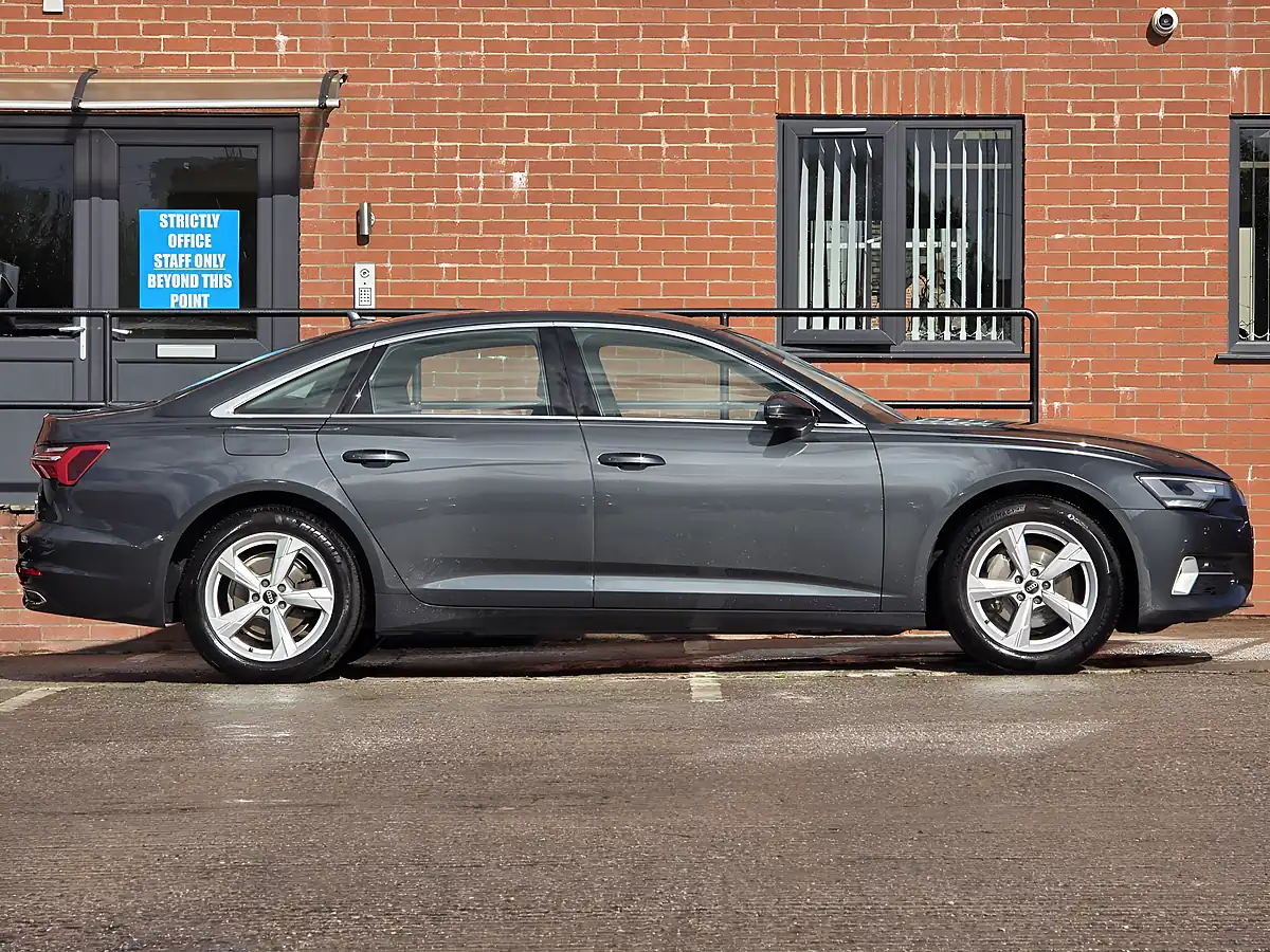 Used 2022 Audi A6 Saloon Sport Grey - Interior and Exterior details 7