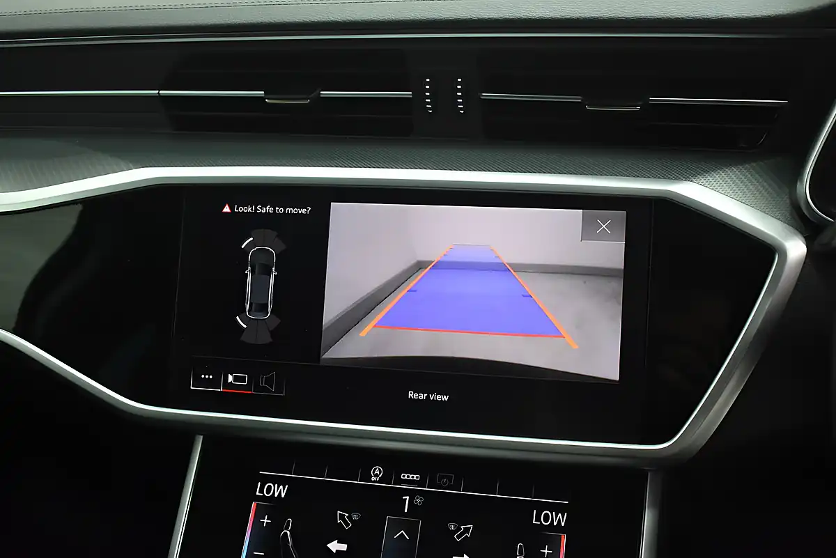 Used 2022 Audi A6 Sport Black - Interior and Exterior details 18