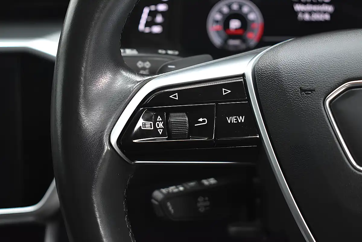 Used 2022 Audi A6 Sport Black - Interior and Exterior details 19