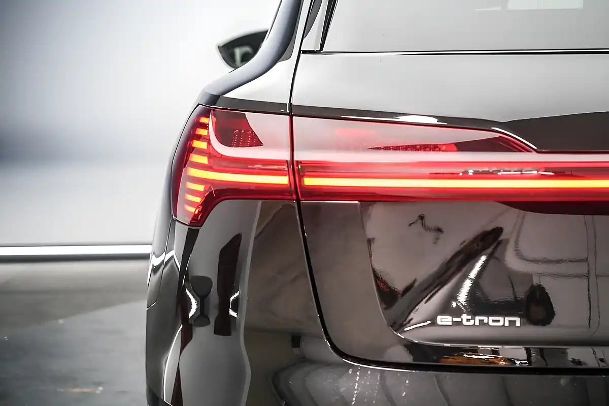 Used 2022 Audi E-Tron Black Edition Mythos Black - Interior and Exterior details 10