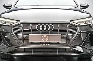 Used 2022 Audi E-Tron Black Edition Mythos Black - Interior and Exterior details 8