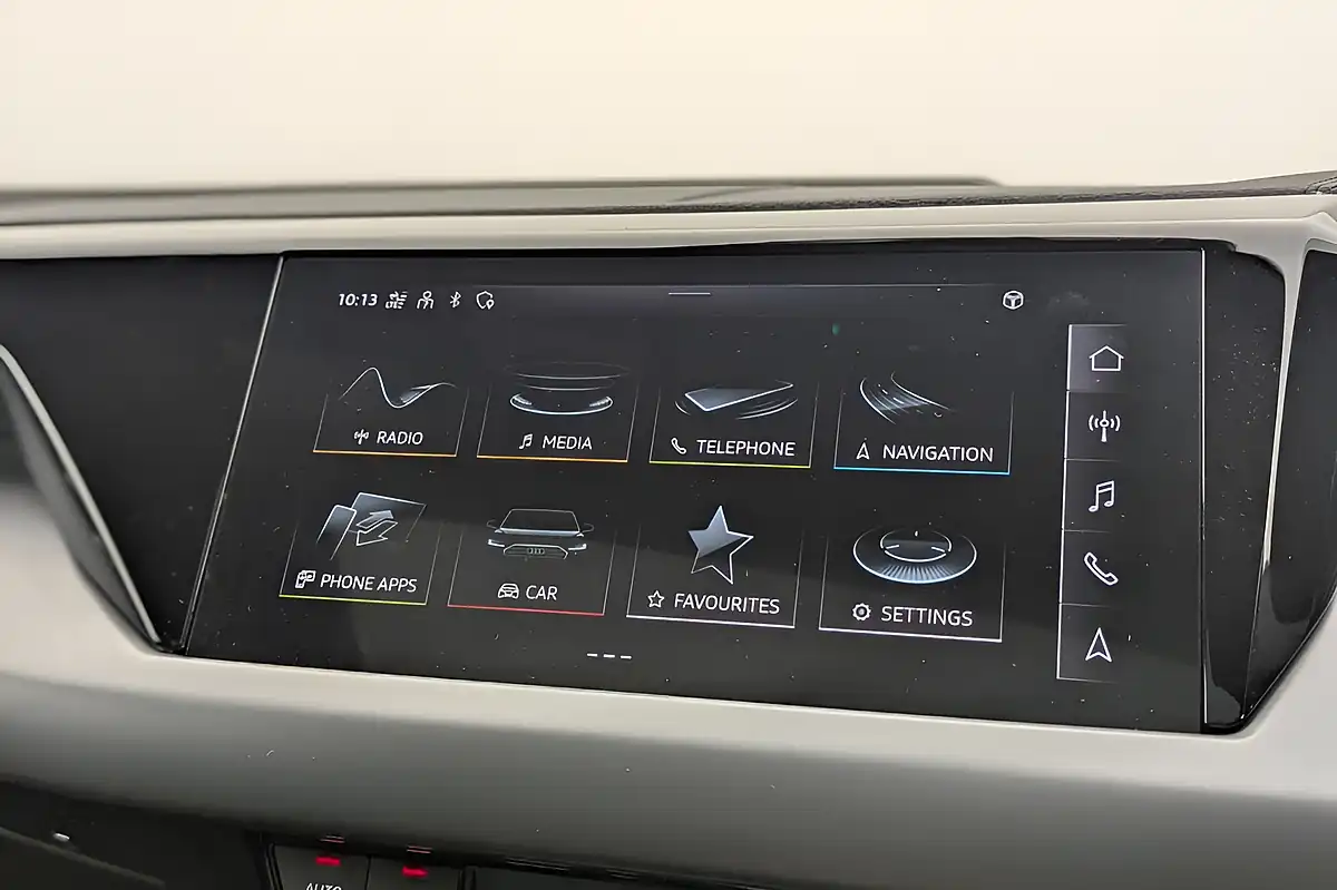 Used 2022 Audi E-Tron GT Saloon Black - Interior and Exterior details 14