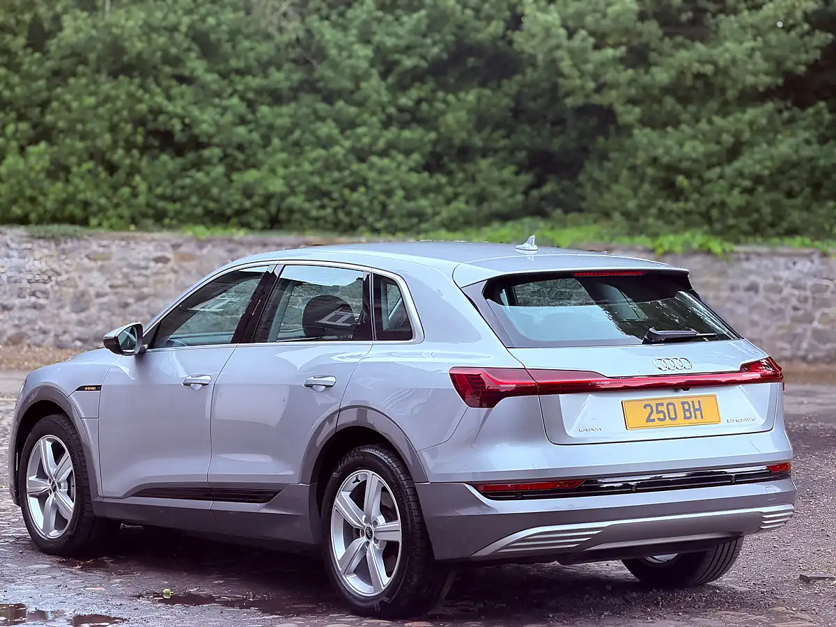 Used 2022 Audi E-Tron Technik Silver - Interior and Exterior details 10