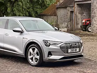Used 2022 Audi E-Tron Technik Silver - Interior and Exterior details 3