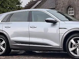 Used 2022 Audi E-Tron Technik Silver - Interior and Exterior details 5