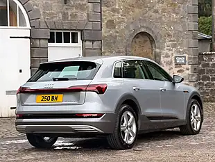 Used 2022 Audi E-Tron Technik Silver - Interior and Exterior details 7