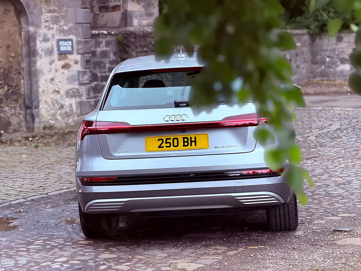 Used 2022 Audi E-Tron Technik Silver - Interior and Exterior details 9