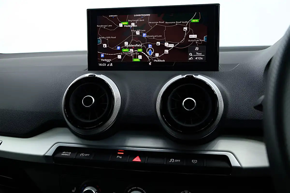 Used 2022 Audi Q2 Black Edition Blue - Interior and Exterior details 19