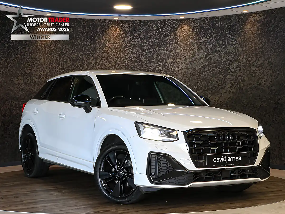 Used 2022 Audi Q2 S Line White - Front View