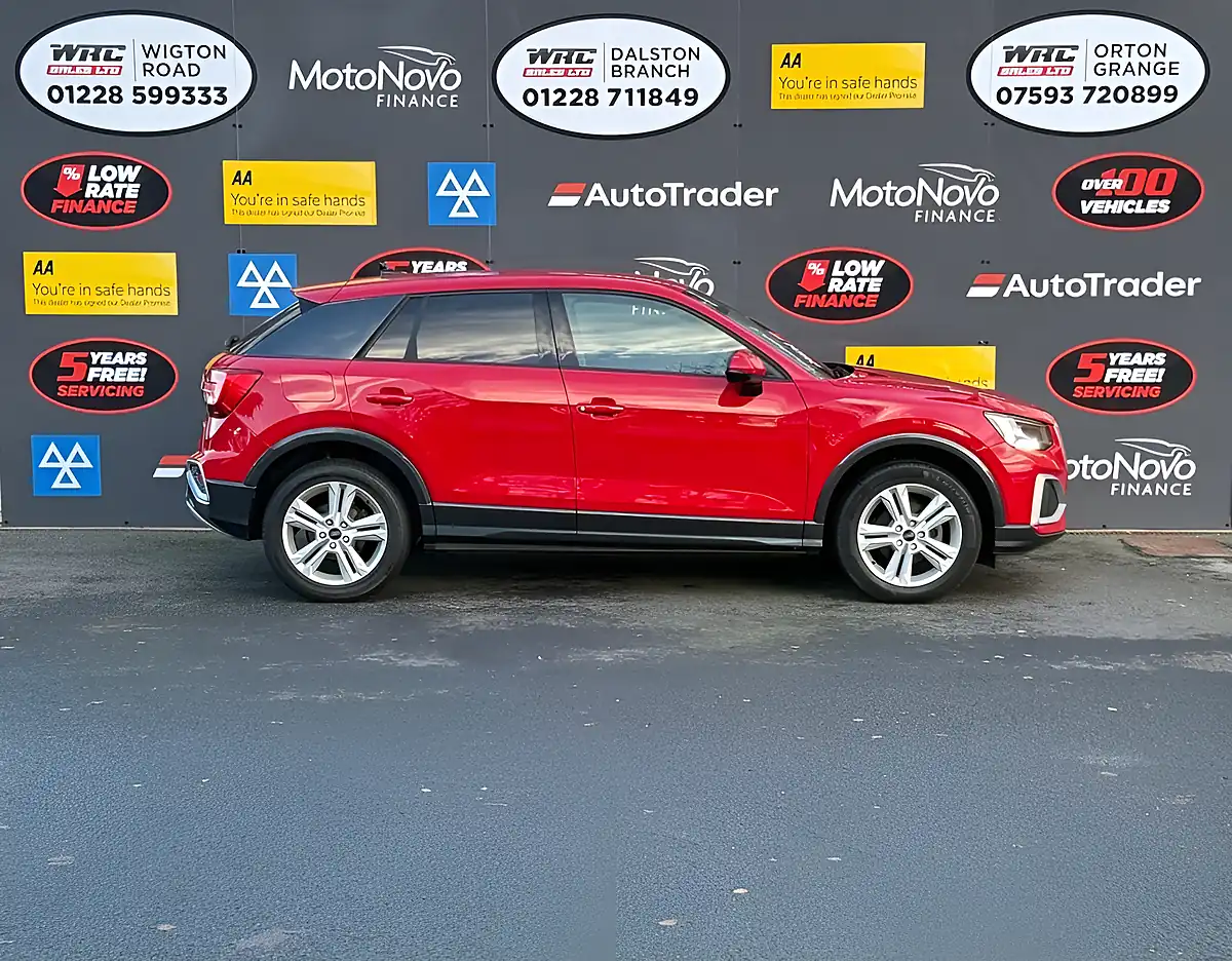 Used 2022 Audi Q2 Sport Red - Interior and Exterior details 5