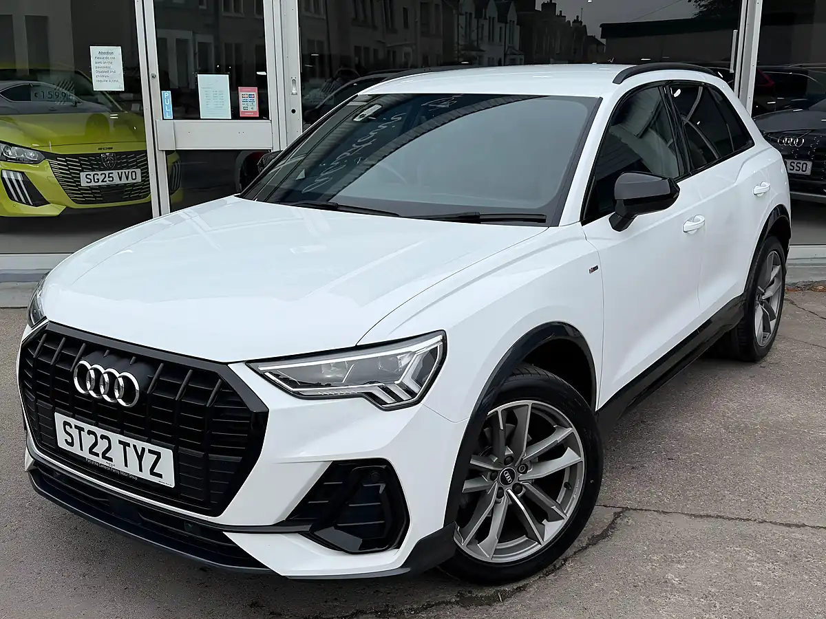 Used 2022 Audi Q3 Black Edition White - Interior and Exterior details 5