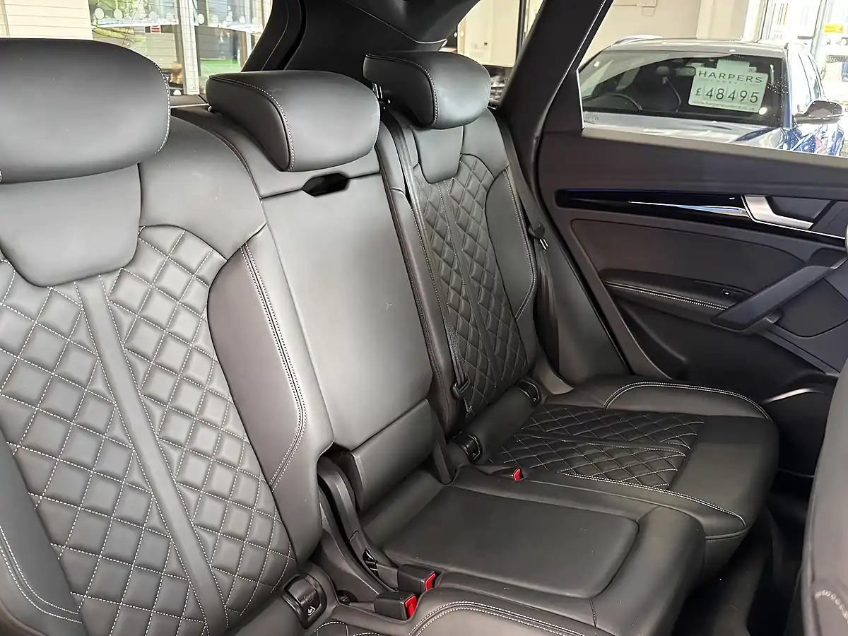 Used 2022 Audi Q5 Edition 1 Blue - Interior and Exterior details 10