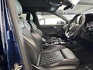 Used 2022 Audi Q5 Edition 1 Blue - Interior and Exterior details 11