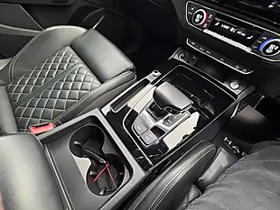 Used 2022 Audi Q5 Edition 1 Blue - Interior and Exterior details 16