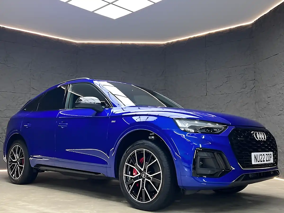 Used 2022 Audi Q5 Edition 1 Blue - Interior and Exterior details 10