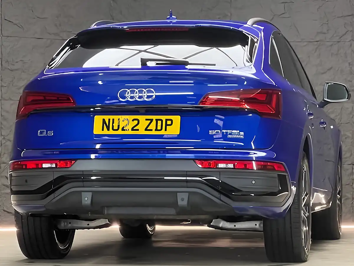 Used 2022 Audi Q5 Edition 1 Blue - Interior and Exterior details 14