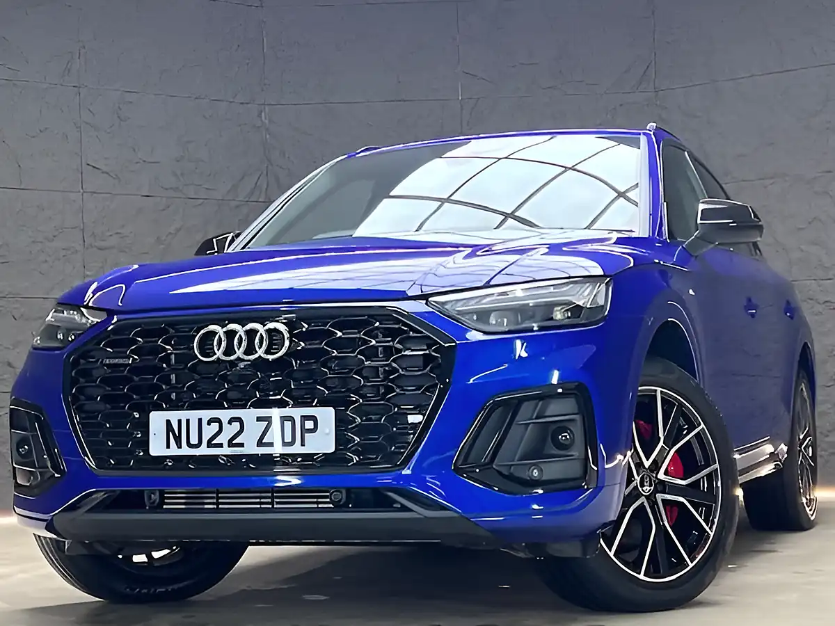 Used 2022 Audi Q5 Edition 1 Blue - Interior and Exterior details 4