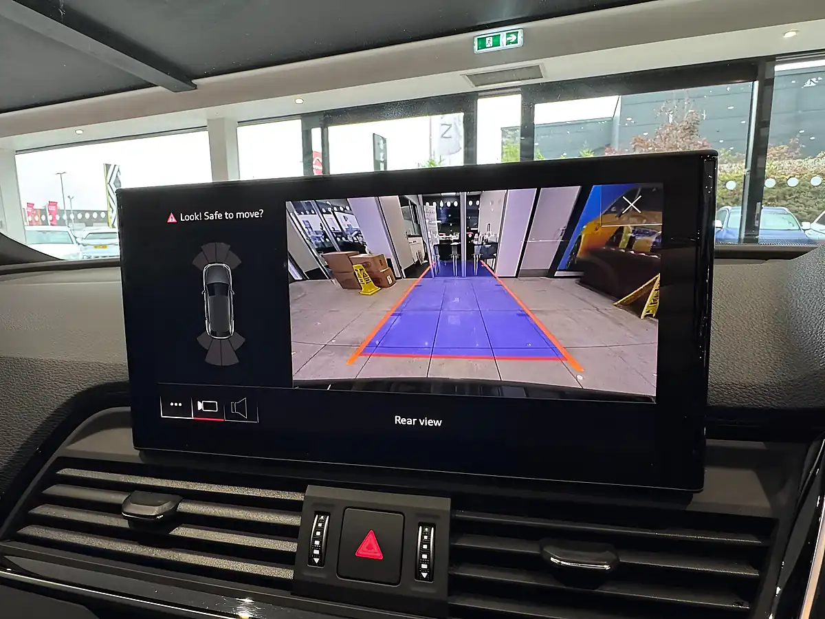 Used 2022 Audi Q5 Edition 1 Grey - Interior and Exterior details 13