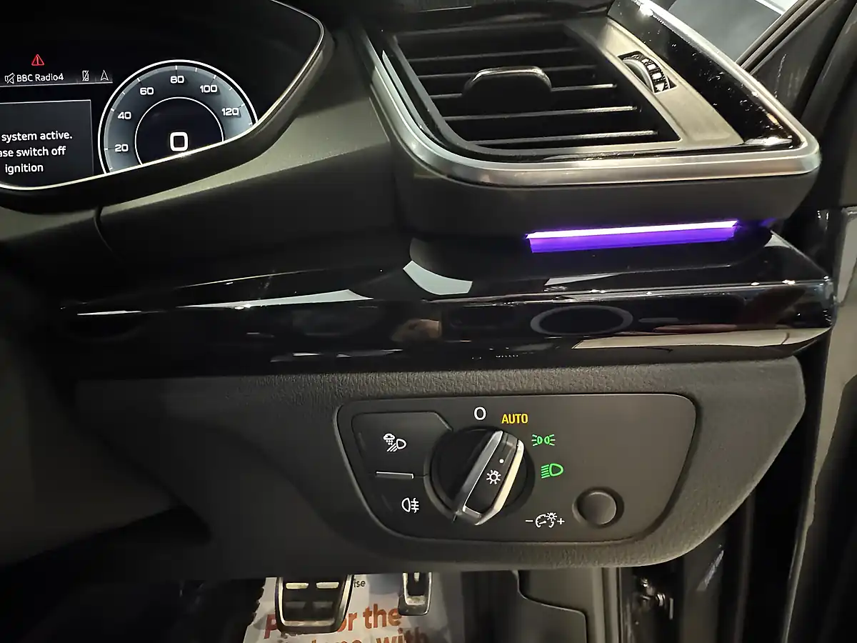 Used 2022 Audi Q5 Edition 1 Grey - Interior and Exterior details 18