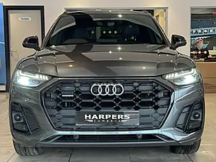 Used 2022 Audi Q5 Edition 1 Grey - Interior and Exterior details 4