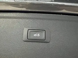 Used 2022 Audi Q5 Edition 1 Grey - Interior and Exterior details 8