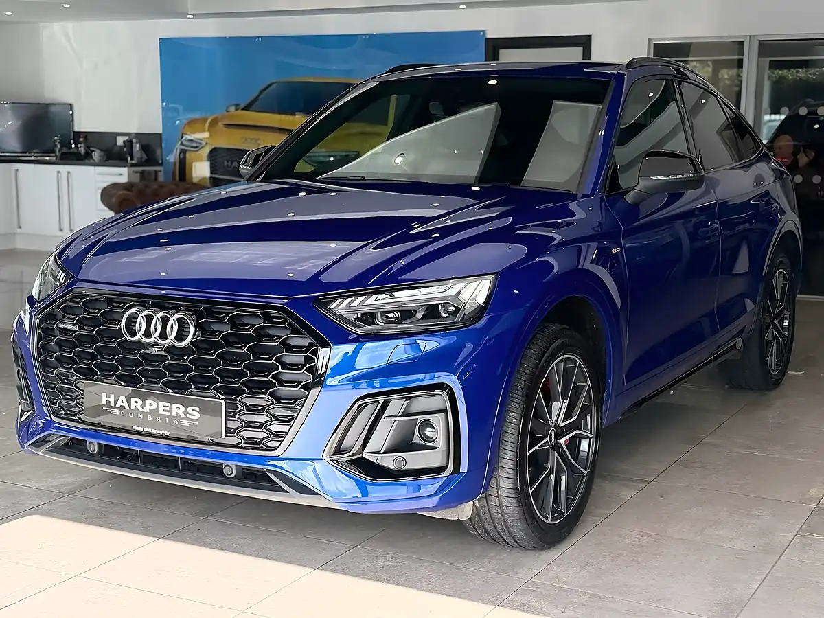 Used 2022 Audi Q5 Edition 1 Sportback Blue - Interior and Exterior details 3